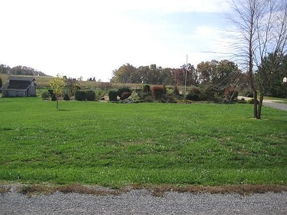 1st image of 150 Vail Dr