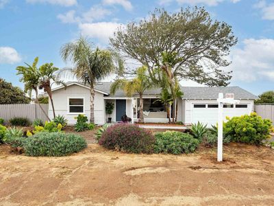 3815 Highland Dr, Carlsbad, CA, 92008