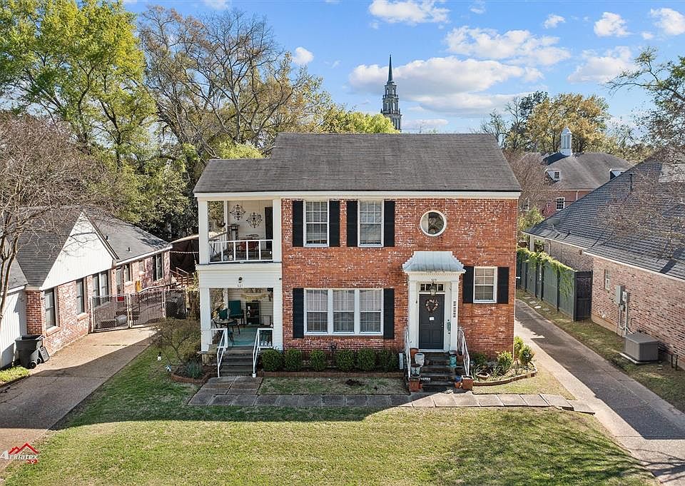 1st image of 523 Dudley Dr #1