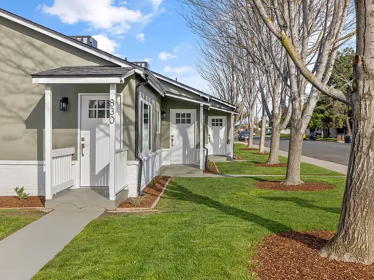 830 S Watson St #830 — Photo 14