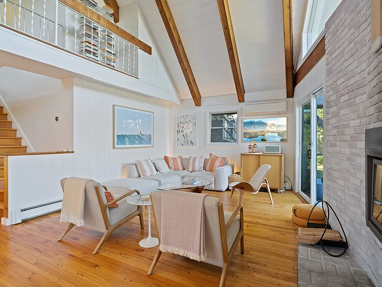 268 Fairview Ave — Photo 9