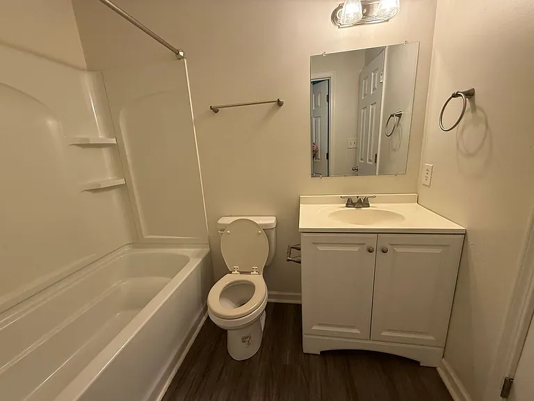 506 Myrtlewood Cir — Photo 8