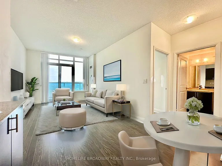 7161 Yonge St #2833 — Photo 20