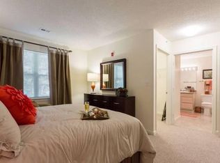 416 Hilltop Dr, Walpole, MA 02081