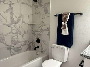 7550 Long Point Rd APT 102, Houston, TX 77055