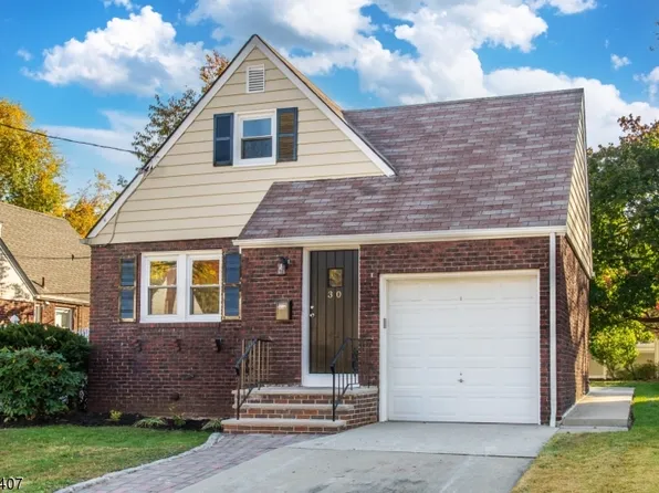 30 Maple St, Teaneck Twp., NJ 07666