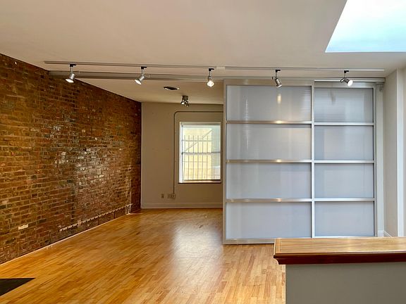 2nd image of 4738 McPherson Ave #1