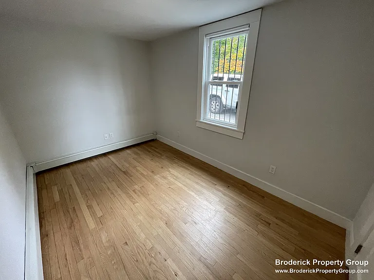 35 South St #B4 — Photo 7