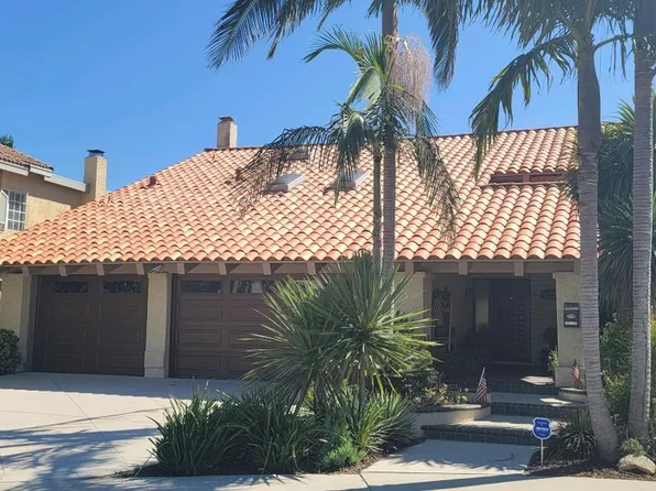 9772 Kite Dr, Huntington Beach, CA 92646