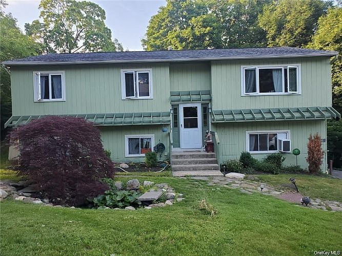 1st image of 36 Dickinson Ave