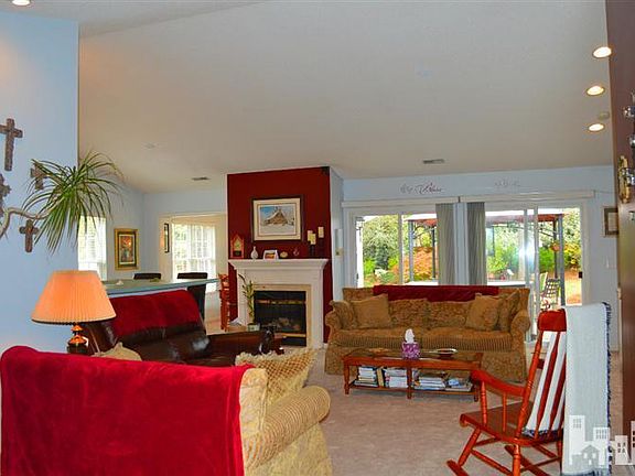 3rd image of 1030 Maplechase Dr