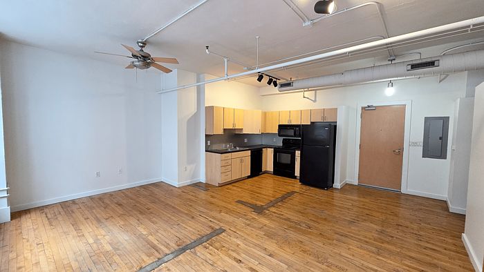 1st image of 208 N 9th St APT 611