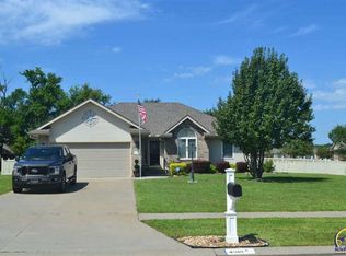 4601 SW Alexander Ct, Topeka, KS 66610