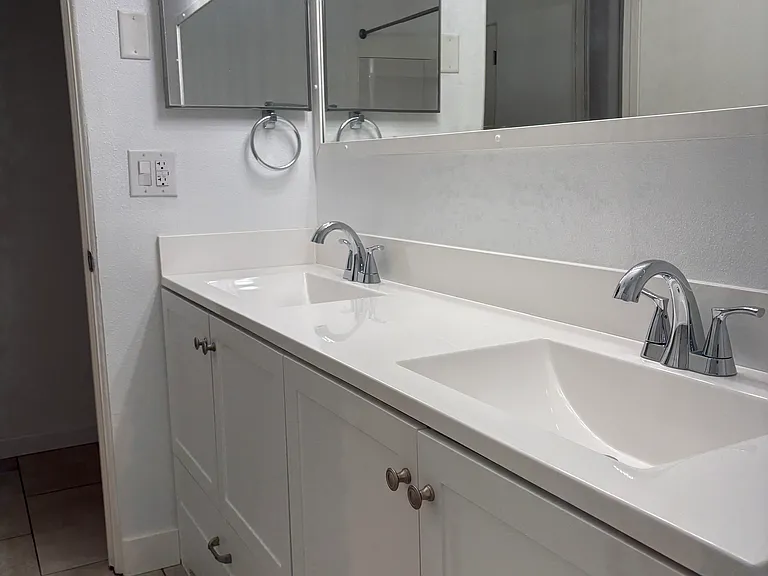 690 Avenue C SE #690 — Photo 24