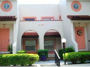 508 Santa Cruz Pl NE APT C, Saint Petersburg, FL 33703
