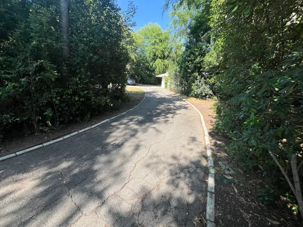 934 El Campo Dr, Pasadena, CA 91107