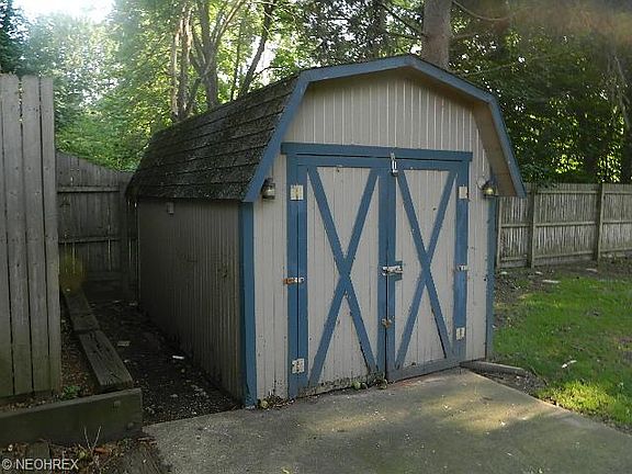 4th image of 6448 Lawnwood Ave