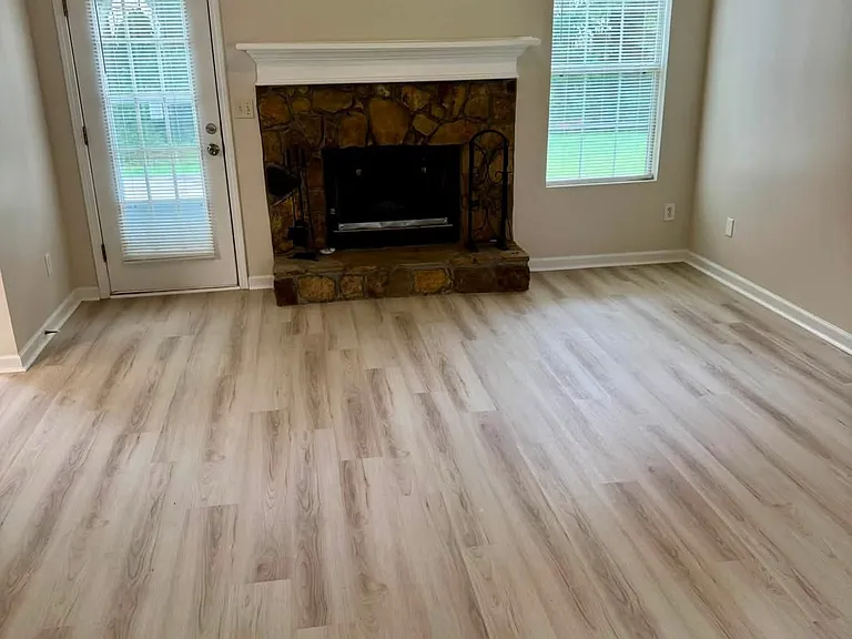601 Windsor Dr — Photo 16