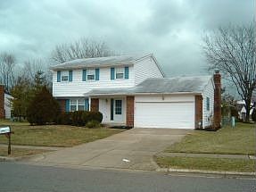 2nd image of 6620 Merringer Ave