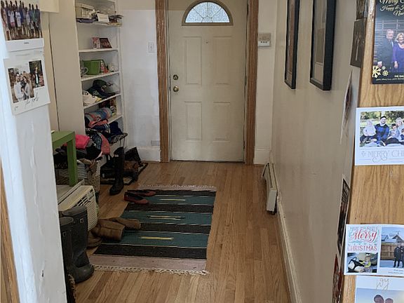 5th image of 421 W Belden Ave #1B