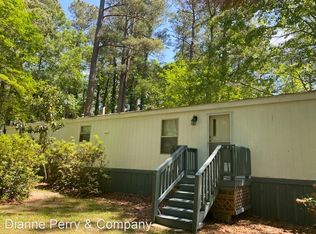 5822 Herrings Chapel Rd, Rocky Point, NC 28457
