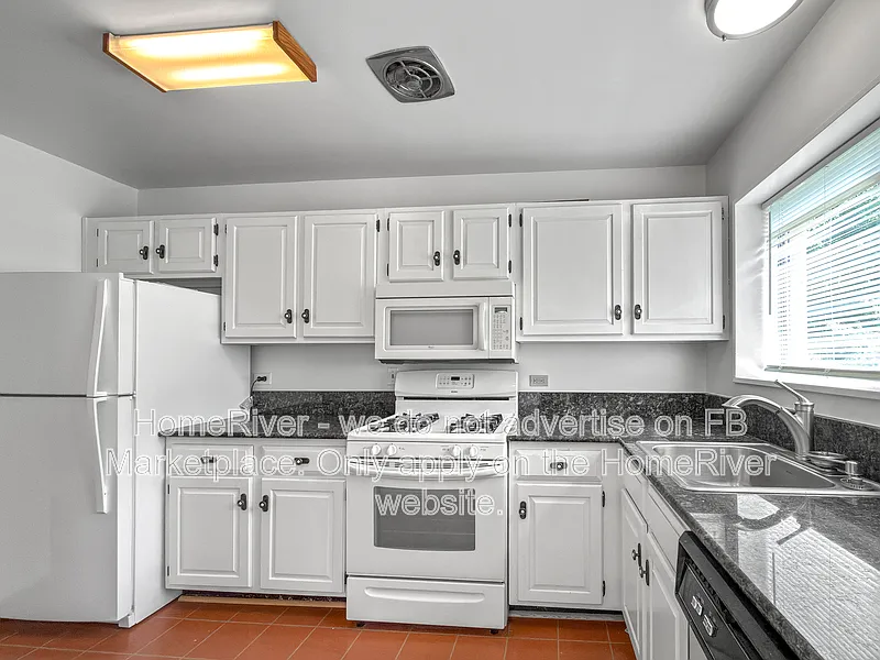 1 bed, 1.0 bath, 786 sqft, $1,800 — Photo 3