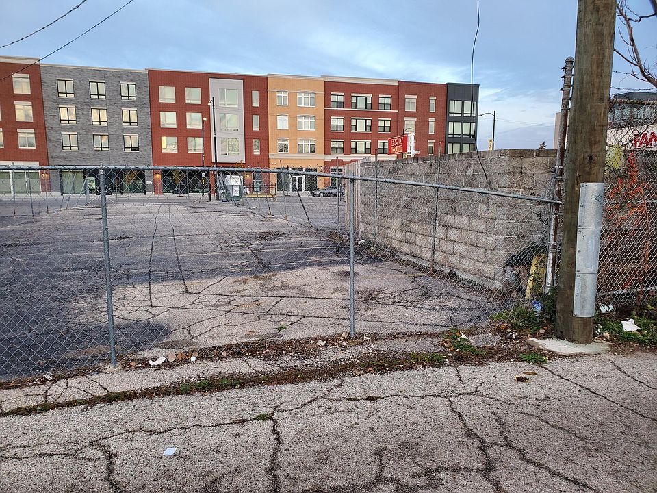 2nd image of 4451 S Cottage Grove Ave