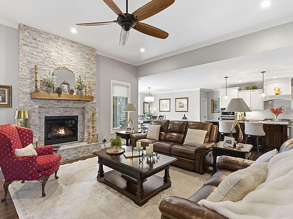 5th image of 2274 S Alcey Way