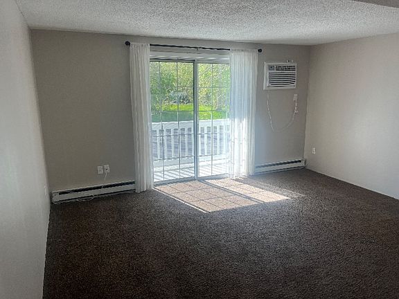 5th image of 6820 Plaza Dr APT 10