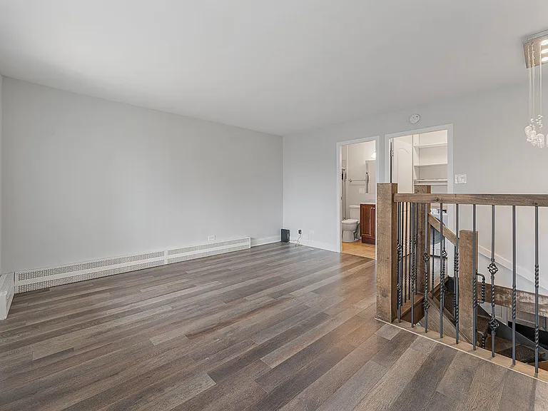 The Duplex Tower — Photo 36