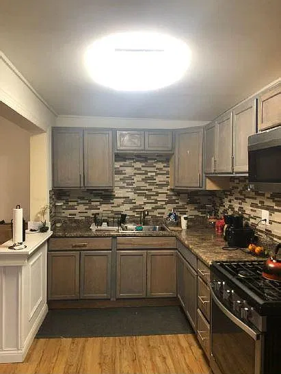 3 bed, 1300 sqft, $1,100 — Photo 1