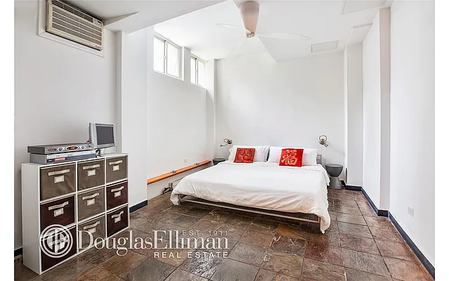 Sold by Douglas Elliman | media 18