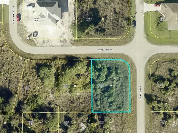 812 Portland St E, Lehigh Acres, FL 33974