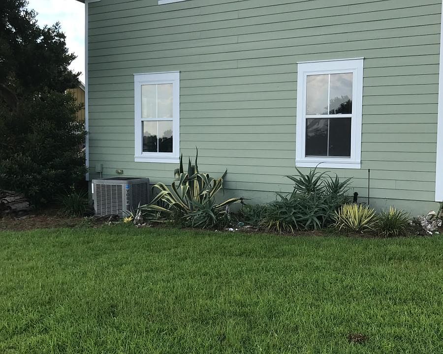 Back of unit