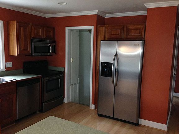 4th image of 21009 Frazho St