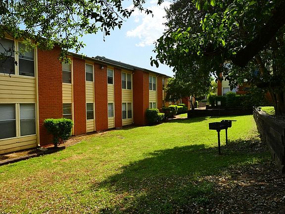 4th image of 3524 Greystone Dr APT 115