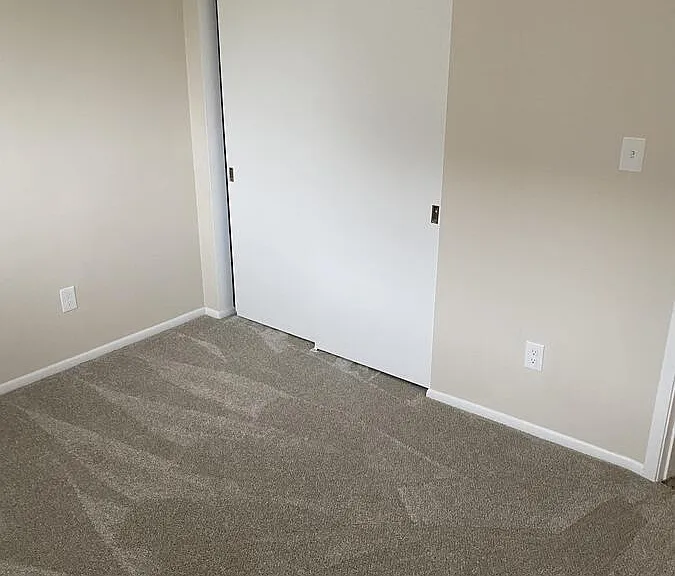 12804 W Hampton Ave #2 — Photo 4