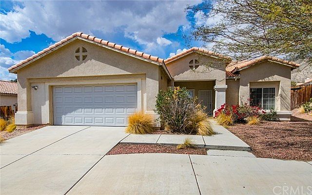 1st image of 65836 Avenida Pico