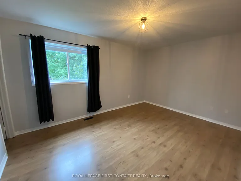 41 Copeman Cres — Photo 10