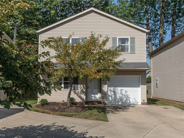 876 Brittney Ct, Eastlake, OH 44095