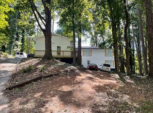 1159 Timberland Dr, Lilburn, GA