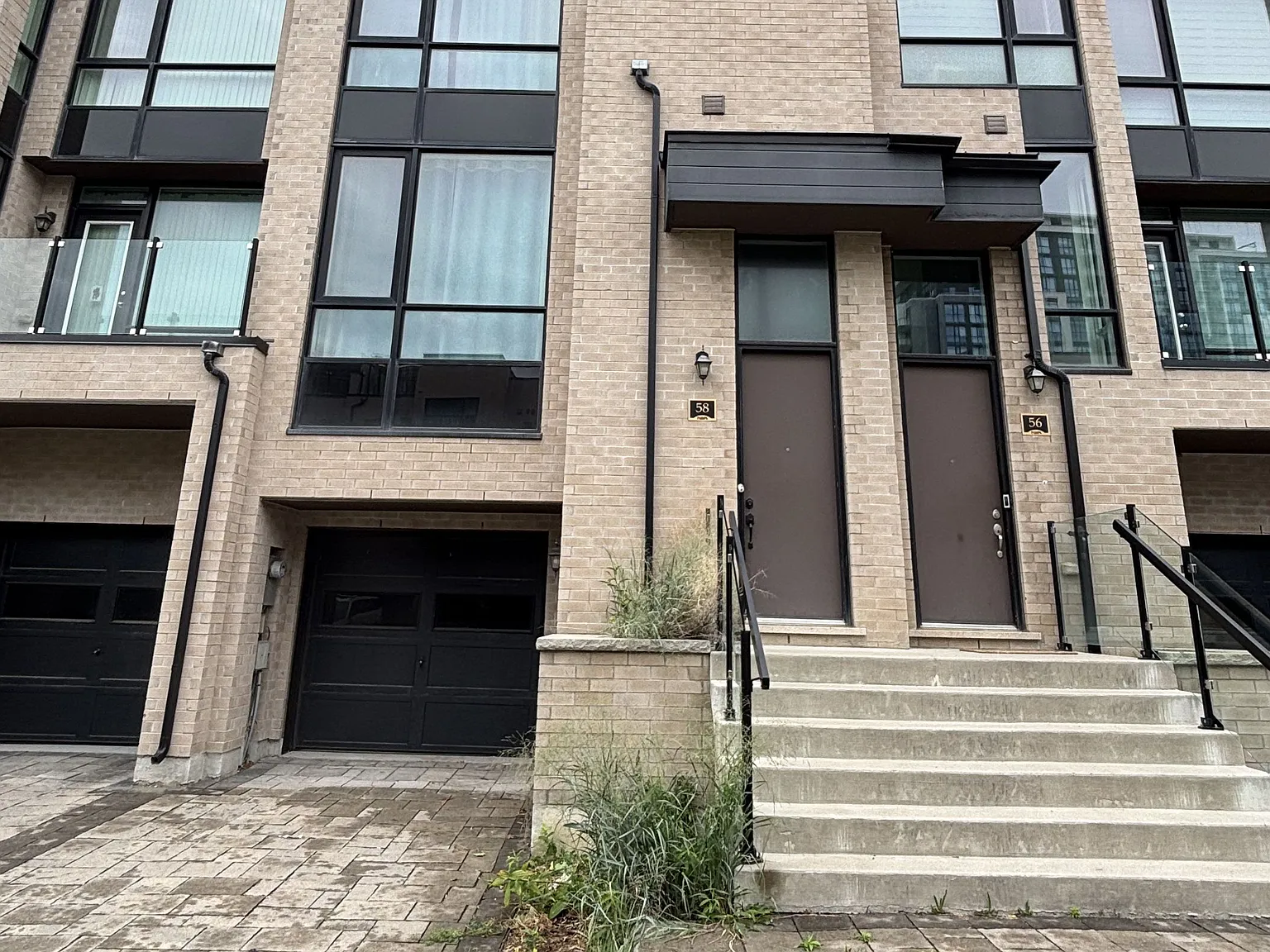 3 bed, $3,900 — Photo 2