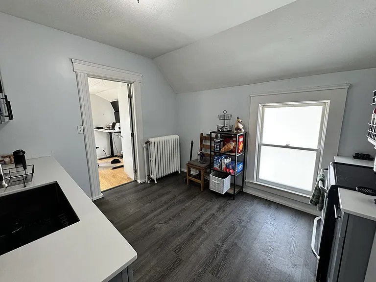 648 Iglehart Ave #2 — Photo 4