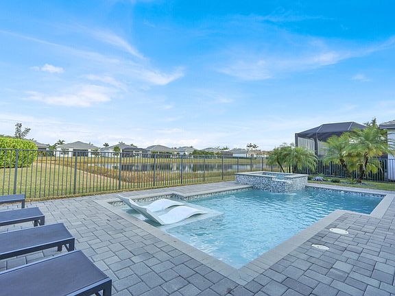 4th image of 12752 Veneto Springs Drive
