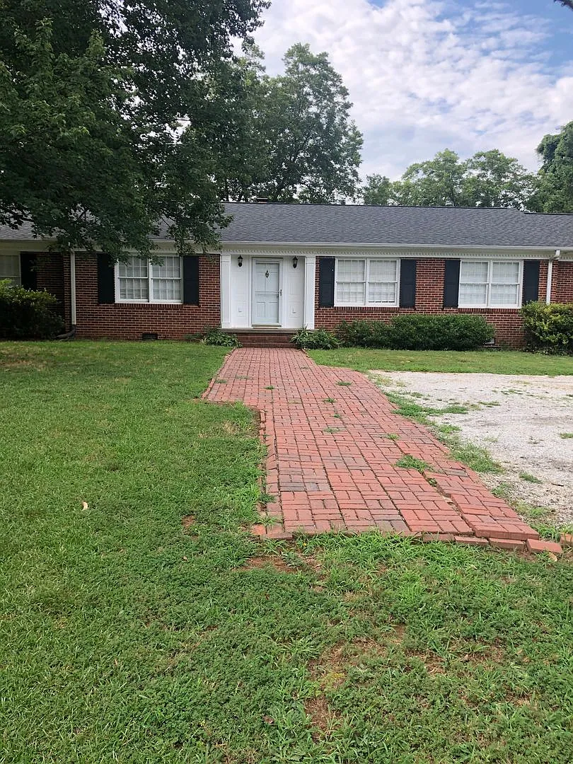 Mauldin, 3BD/2BA, 1788SF — Photo 2