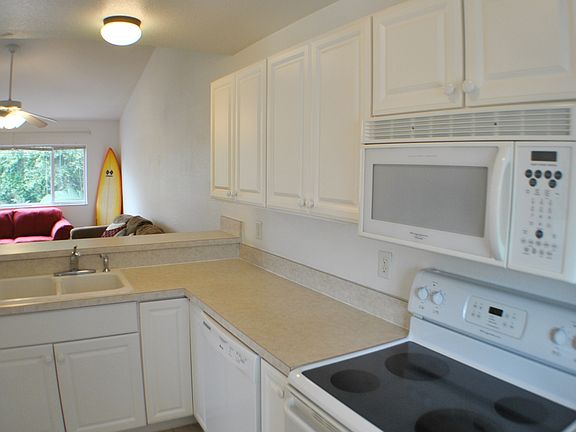 4th image of 139 Ocean Park Ln #V12