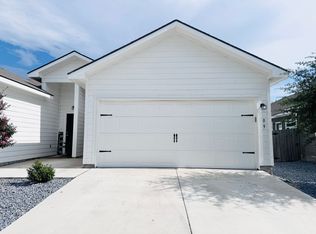 609 Heathers Way, Seguin, TX 78155