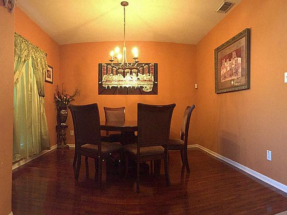 5th image of 11010 Christmas Fern St