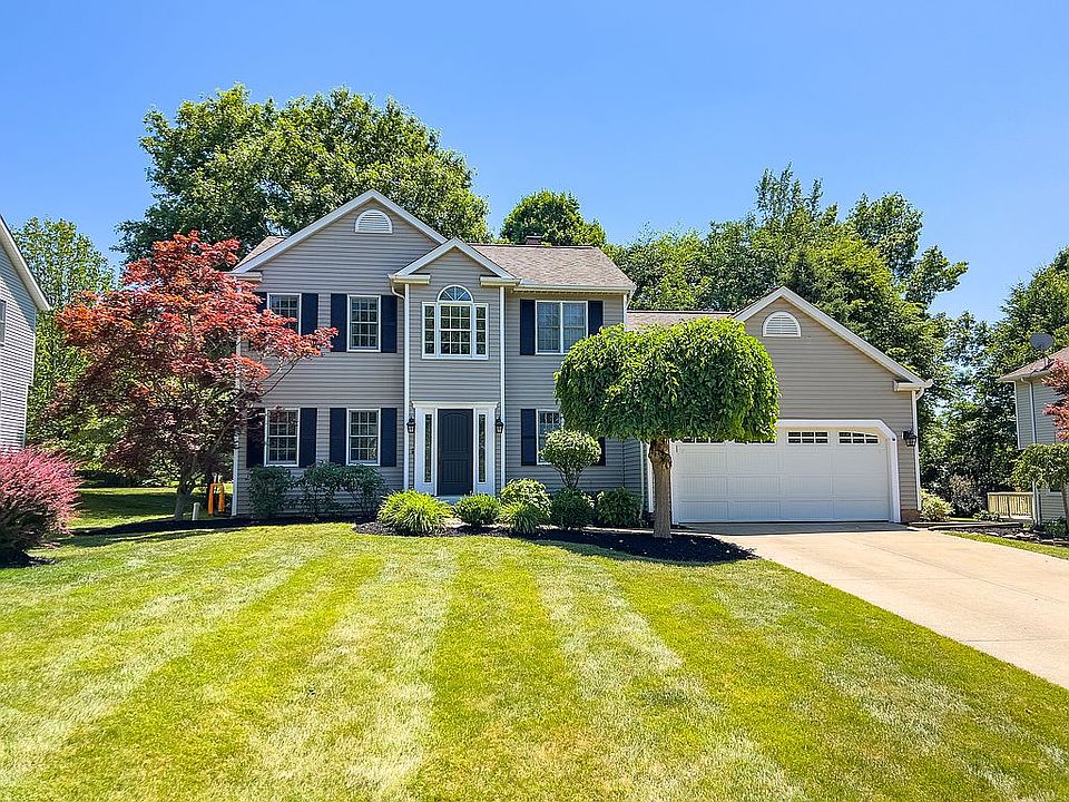 1st image of 12138 Waywood Dr