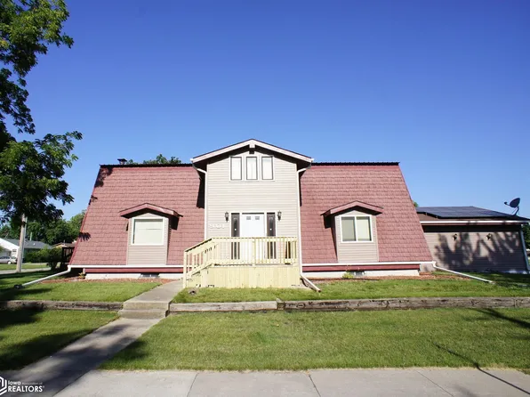 901 Beach St, Webster City, IA 50595